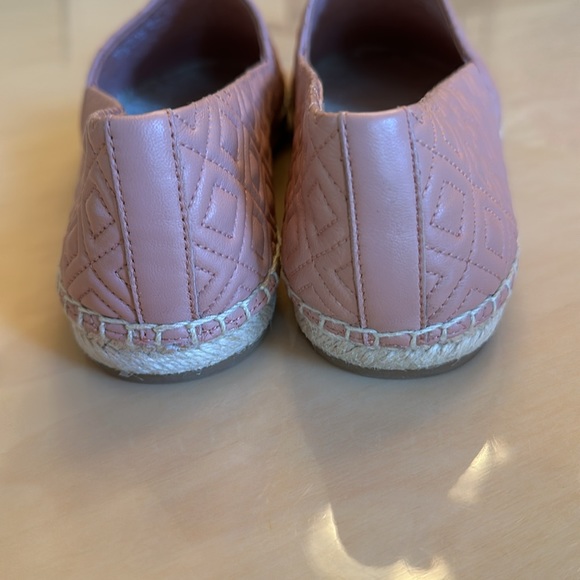 New Tory Burch Espadrille leather pink shoes. Size 8.5 - Picture 4 of 8